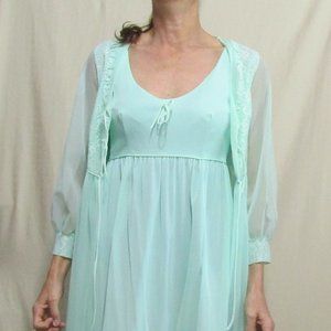 MINT GREEN VINTAGE CHIFFON LONG NIGHTGOWN AND ROBE